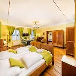 ペンション ガーデナ チェスキー クルムロフ