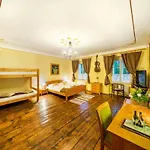 ペンション ガーデナ ゲストハウス 3*